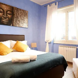 the-blue-strawberry-house-in-san-giovanni-roma.it-romehotels.com/